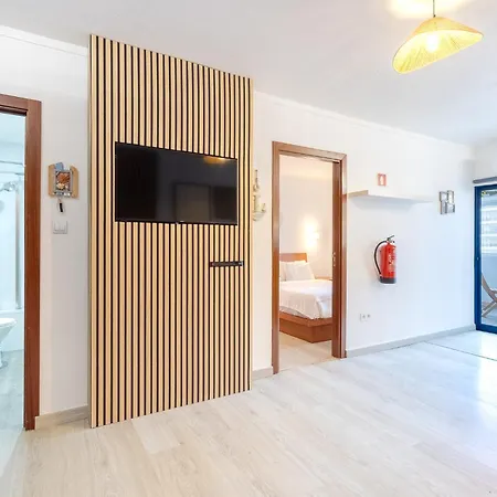 Casa Fernando - 250 M Da Da Rocha