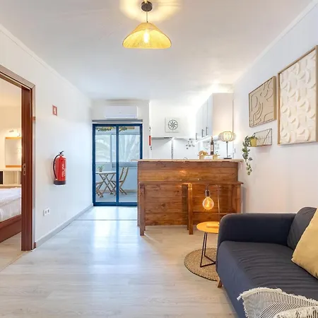 Casa Fernando - 250 M Da Da Rocha *